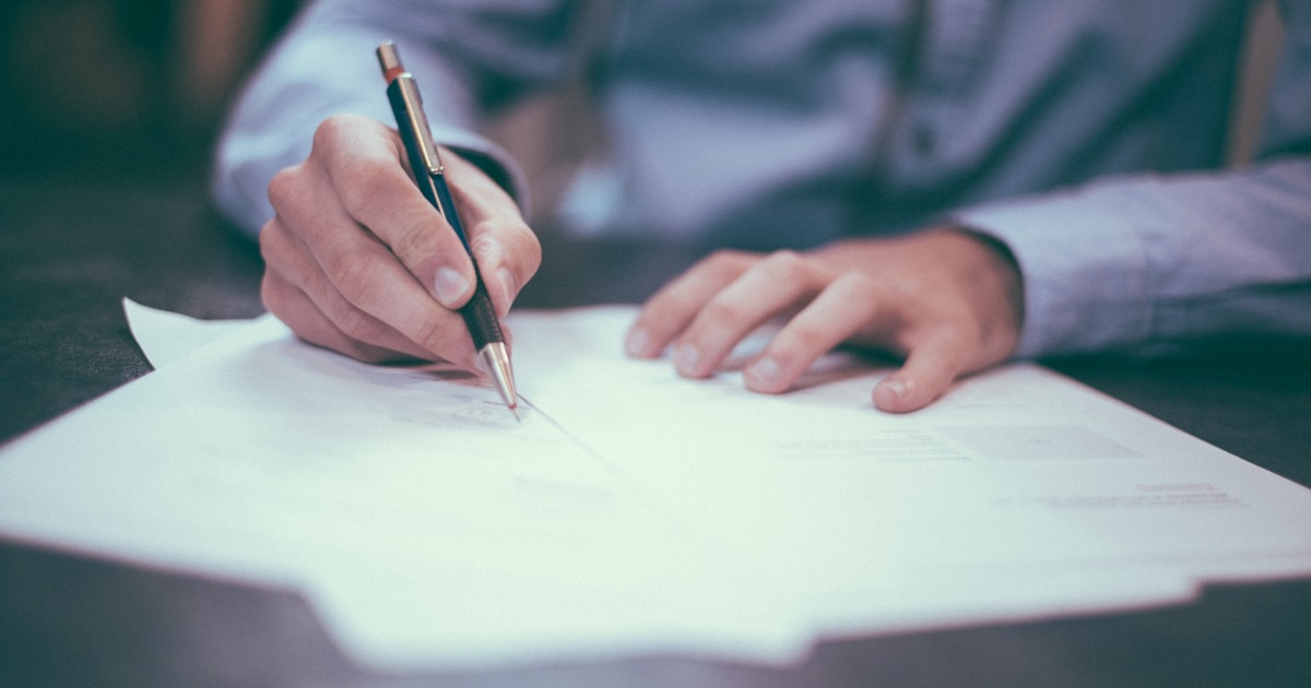 Comparison table of CRPO, CAP, and CHCPBC email communication requirements for Canadian therapists